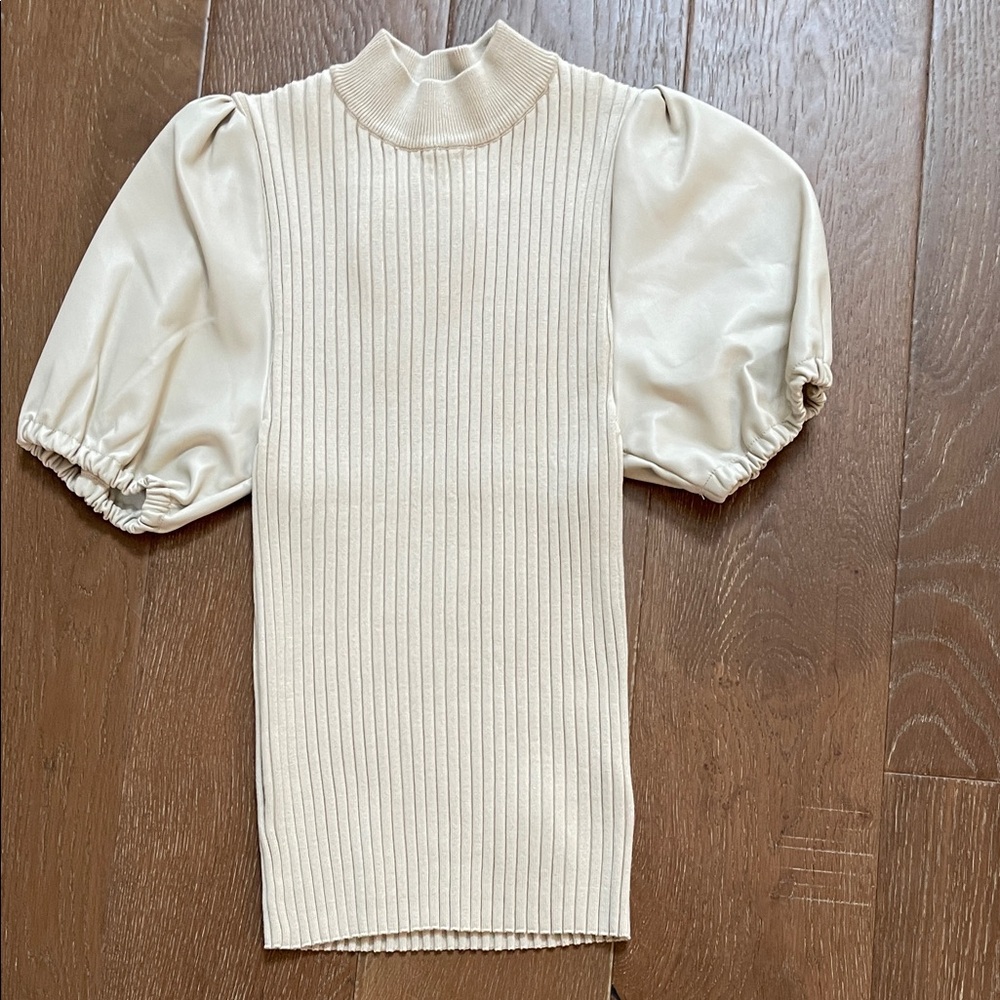 Steve Madden Cream Puff Sleeve Top